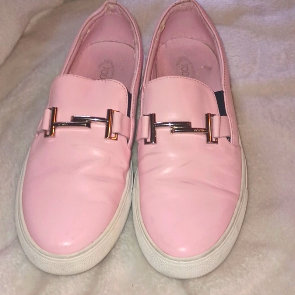 Tods pink slip ons